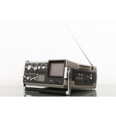 Đài radio Tivi VICTOR M-5