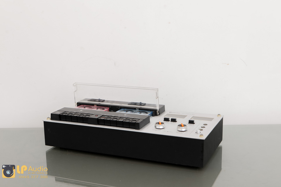 Radio Cassette CLARION MD-8080A