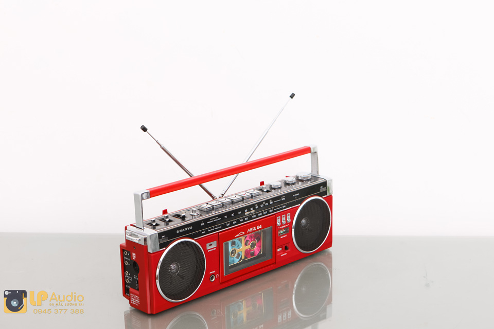 Radio Cassette SANYO MR-U4