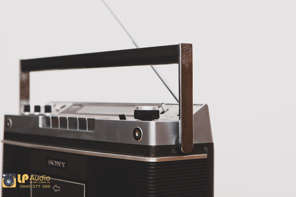 Radio cassette SONY CF-2550