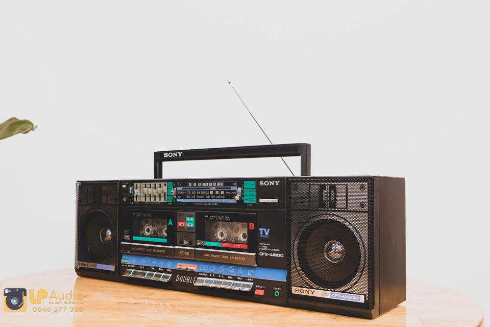 DTM・DAW SONY CFS-W600 1988 Sony CFS-W600 FM/AM Stereo Cassette recorder. : r